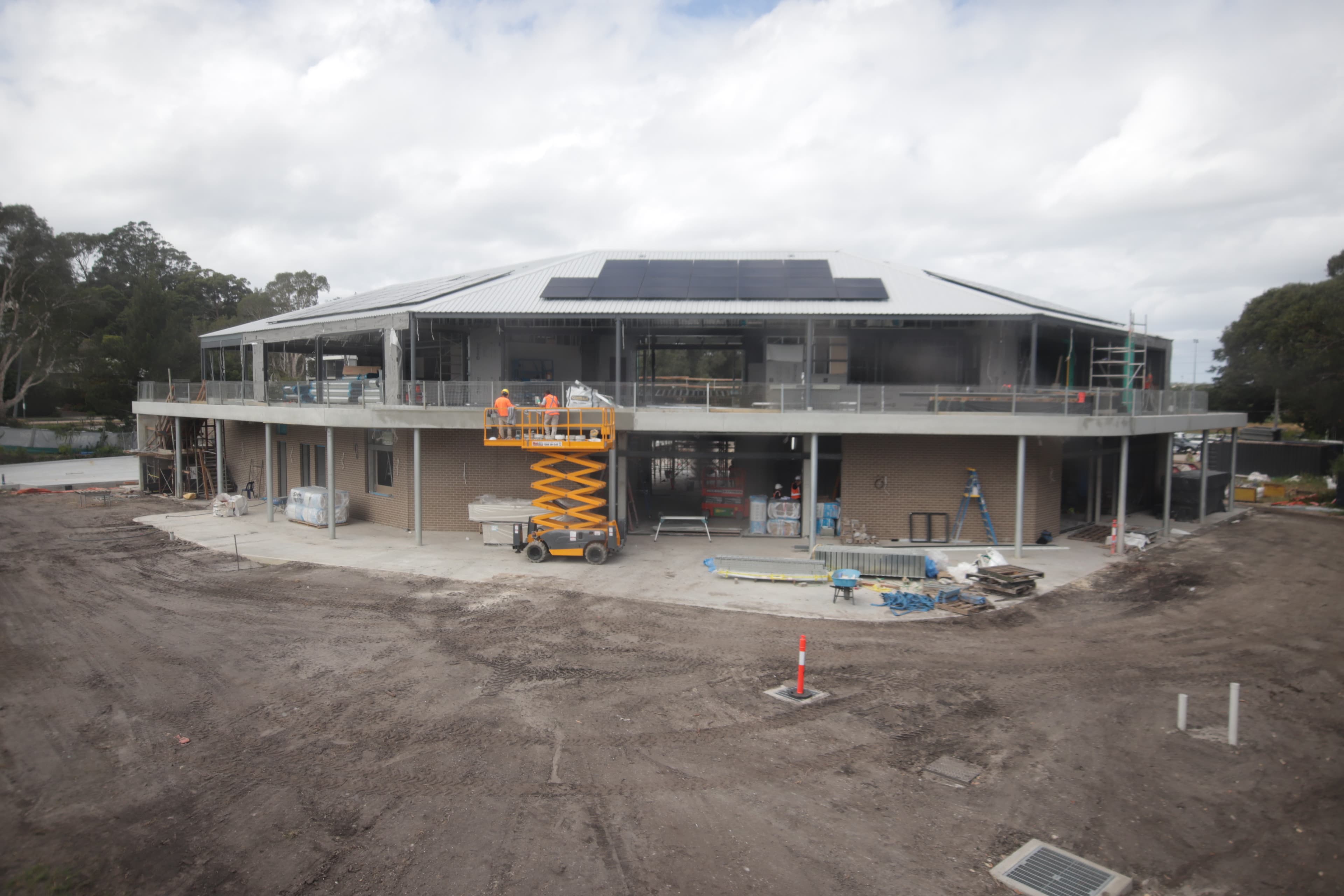 Clubhouse time-lapse Camera 2 at 2026-04-24 12:15