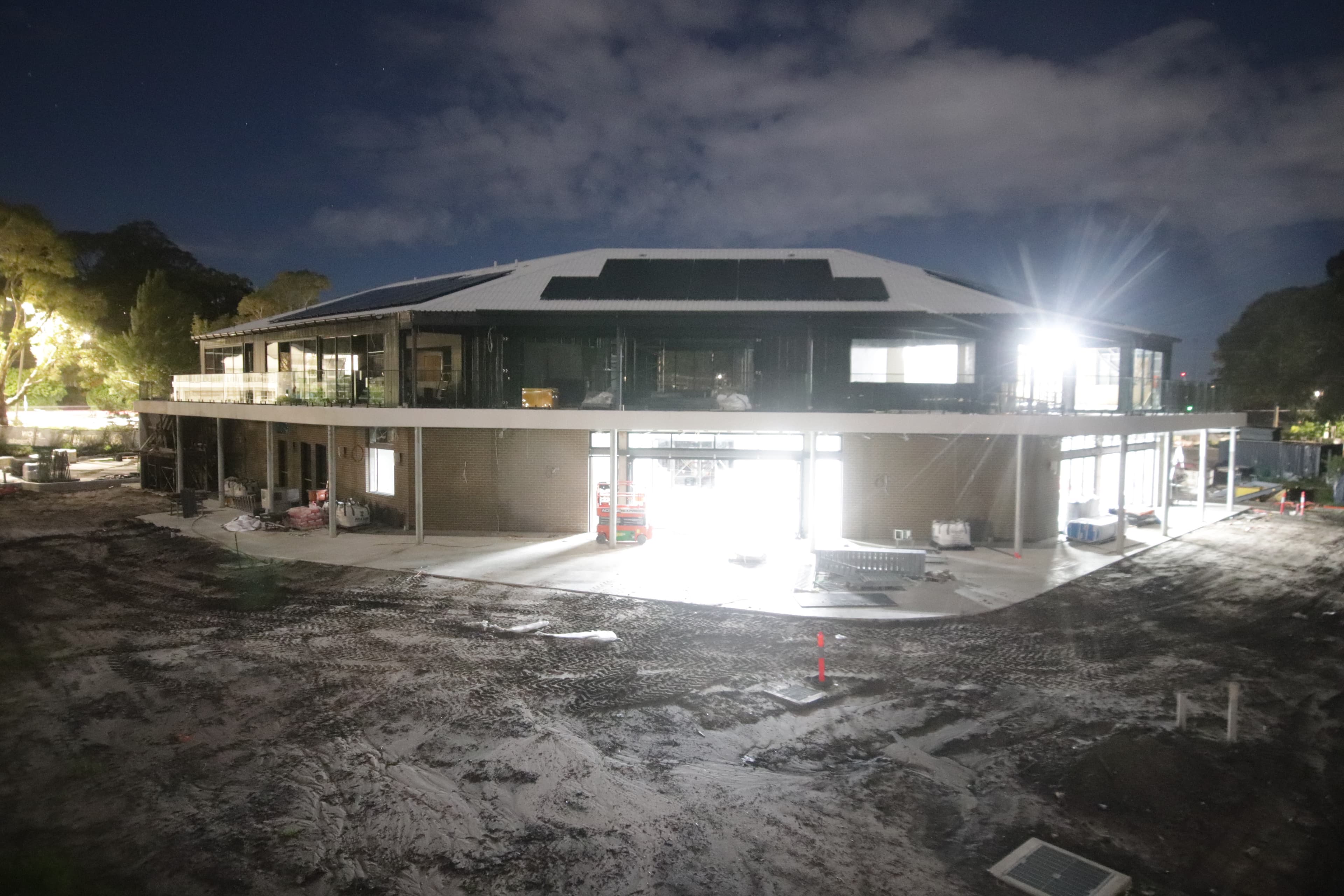 Clubhouse time-lapse Camera 2 at 2026-05-31 01:01